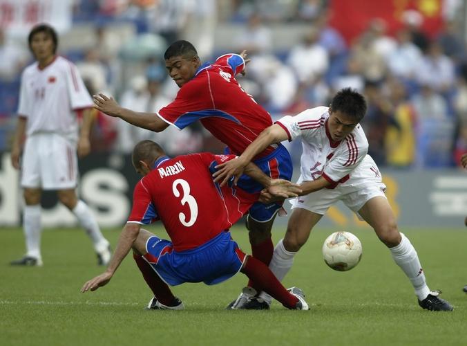 中国vs葡萄牙足球2002年