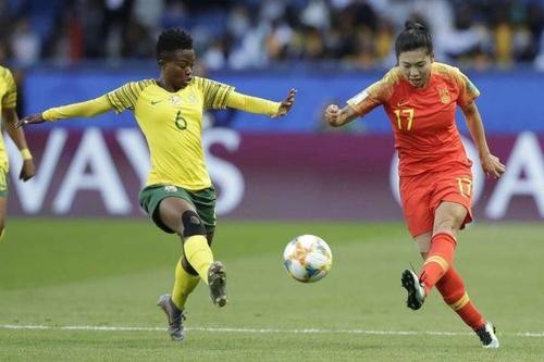中国女足VS巴西女足的相关图片